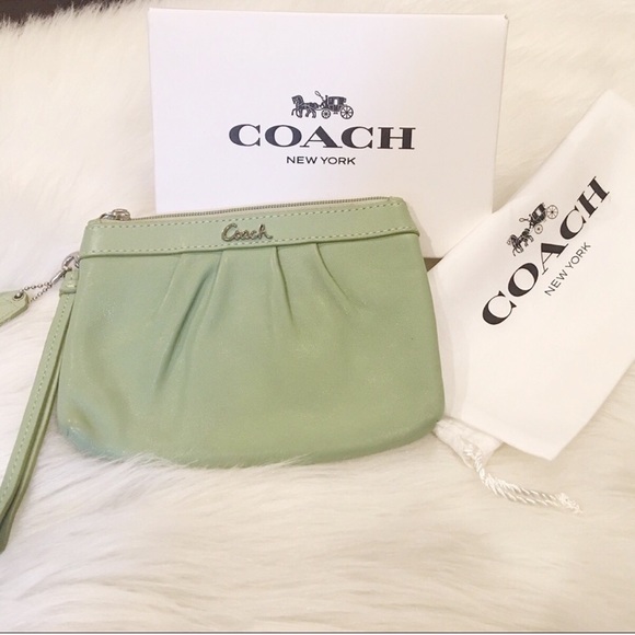 Coach Handbags - COACH GREEN SOFT LEATHER WRISTLET